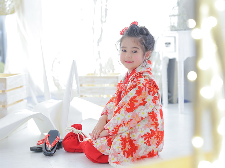 七五三 753 をおしゃれに写真撮影するならスタジオキャラット お得なキャンペーン開催中 七五三 753 をおしゃれに写真撮影するならスタジオキャラット お得なキャンペーン開催中