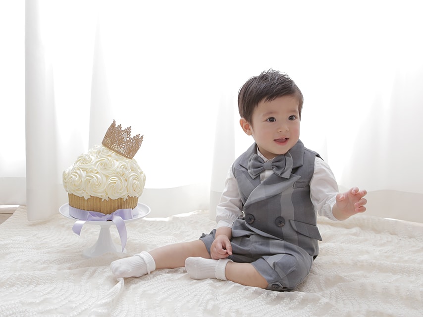 ハーフバースデーや1歳のお誕生日記念撮影 赤ちゃん ベビーの写真撮影ならスタジオキャラット ハーフバースデーや1歳のお誕生日記念撮影 赤ちゃん ベビーの写真撮影ならスタジオキャラット