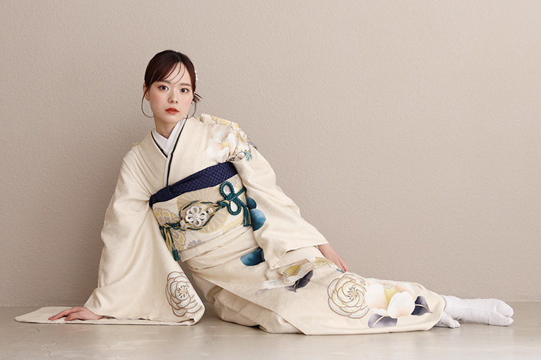 成人式の服装は洋装?和装?選び方やおすすめをマナーとともに解説!